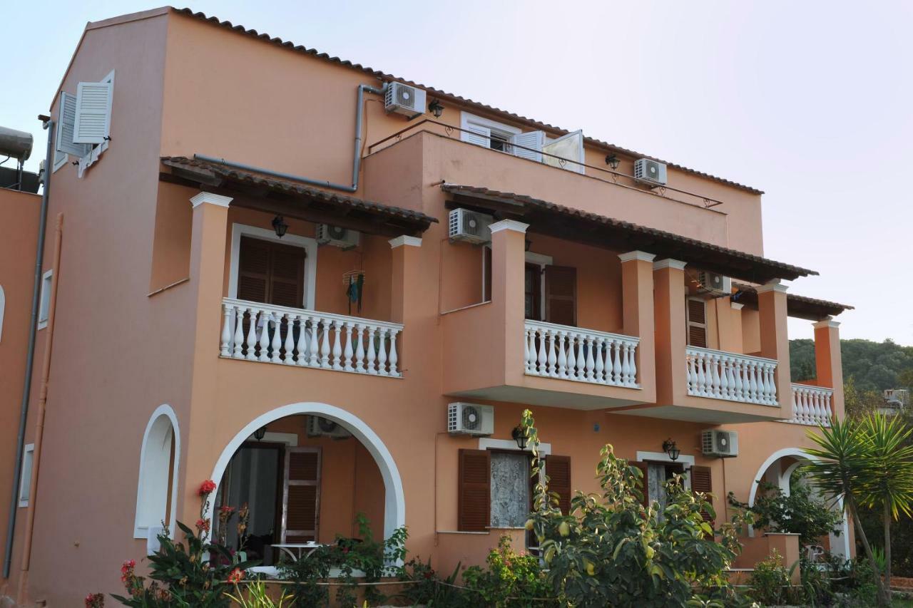 Vasso Studios Moraitika Extérieur photo